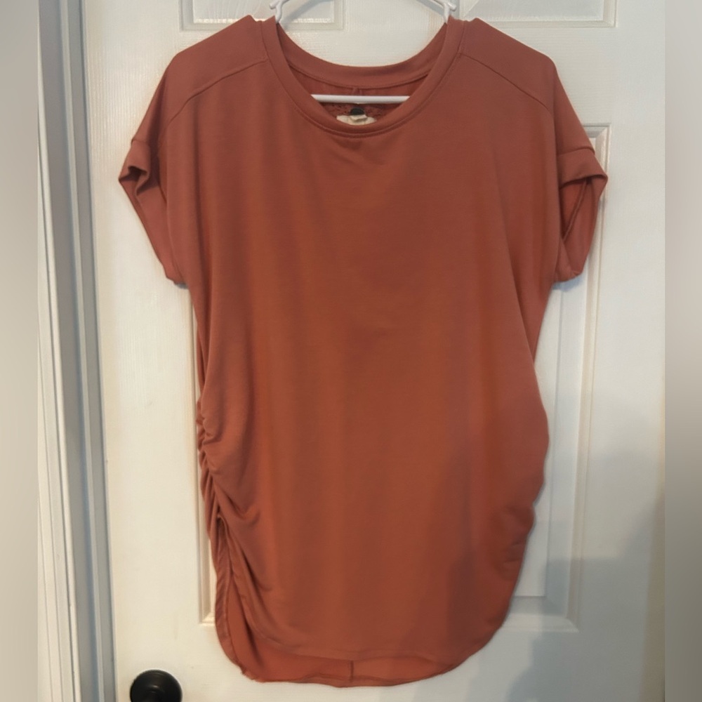 Women’s medium top